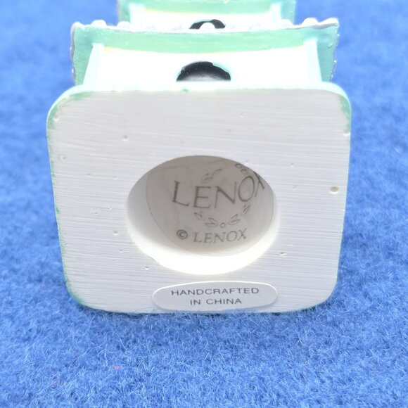 Vintage Lenox Garden Birdhouse Thimble Broad Billed Hummingbird on Pagoda 1994 - Picture 3 of 5